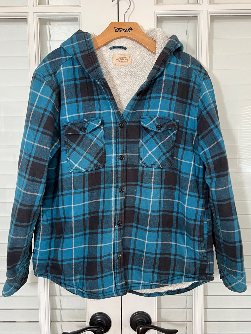 Boston Traders Blue & Black Plaid Flannel Hooded Shacket with Sherpa Lining Sz M